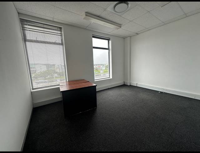 158M² OFFICE TO LET IN CENTURY CITY